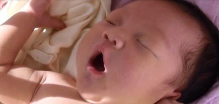 李小璐可爱女儿不同时期成长照曝光（图）