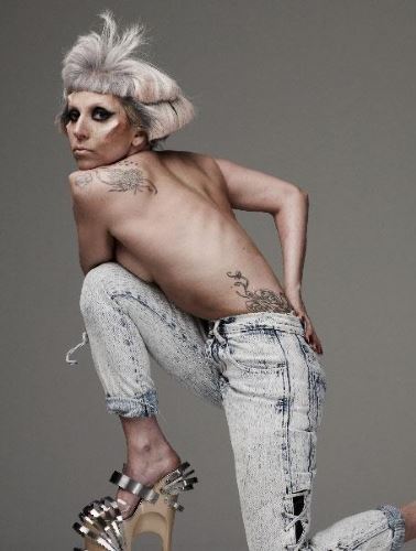 LadyGaga拍裸照自摸私处性感火辣（图）