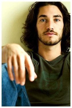 日本歌姬滨崎步与奥地利人闪电结婚内幕