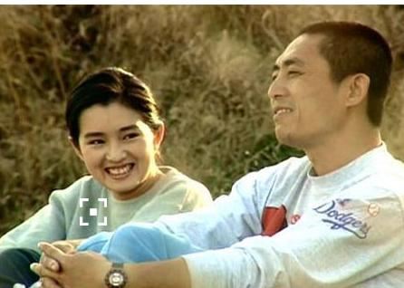 周冬雨再分手，八大谋女郎个个情路坎坷