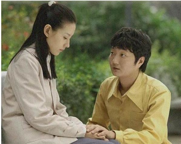 周冬雨再分手，八大谋女郎个个情路坎坷