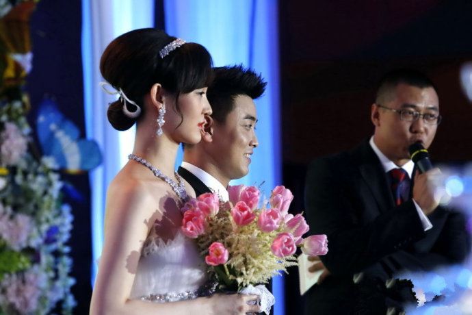 “乒乓战神”王皓大婚30个温馨甜蜜瞬间(图)