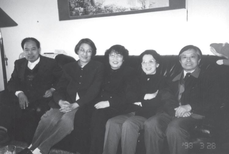 此情依依忆华年——纪念母校南开大学百年华诞