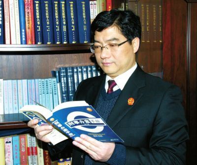 精英巨头英年早逝为哪般？天涯社区副主编金波34岁不幸去世的警示