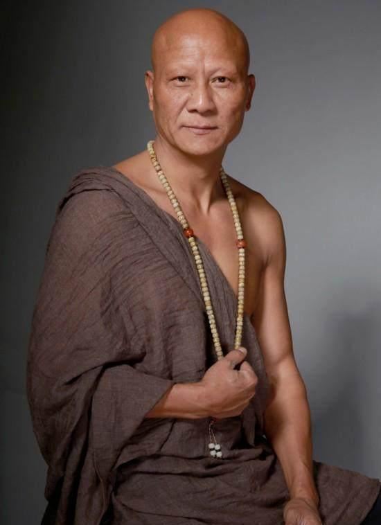 精英巨头英年早逝为哪般？天涯社区副主编金波34岁不幸去世的警示