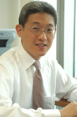 精英巨头英年早逝为哪般？天涯社区副主编金波34岁不幸去世的警示