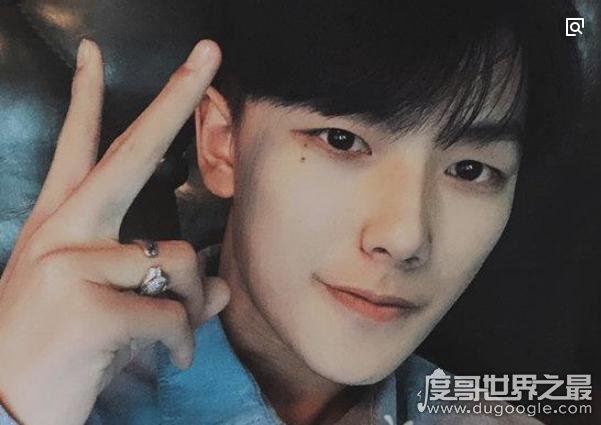 杨清柠出轨付守东绿了王乐乐,现成为过街老鼠(小小年纪私生活混乱)