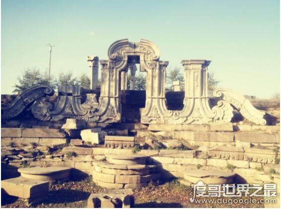 八国联军火烧圆明园是哪一年,是咸丰十年(公元1860年)