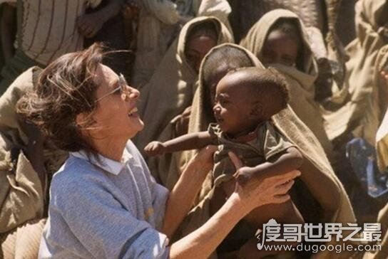 奥黛丽赫本怎么死的，援助非洲耽误病情(放弃治疗)