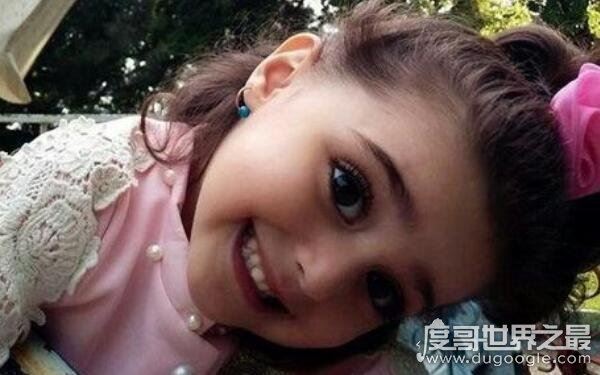 全球最美四个小女孩，因貌美备受关注（多为童星）