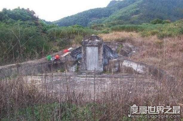 祖坟上放一物后代富贵，祖坟上放这几件东西能带来福运