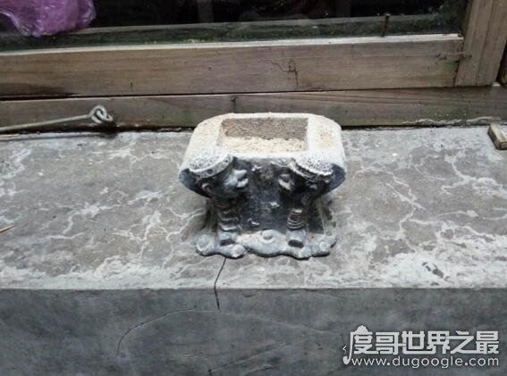 祖坟上放一物后代富贵，祖坟上放这几件东西能带来福运