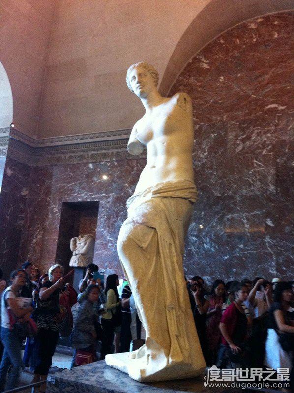 断臂维纳斯有多高，全长2.04米(身高符合黄金分割比例)