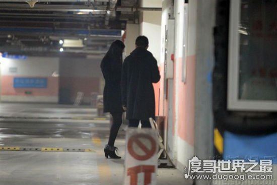 李亚鹏回应地库激吻事件，遭女方强吻推不开(疑被设计)