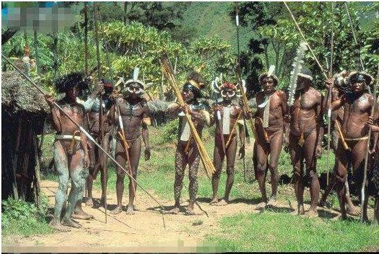 揭秘非洲象人族真相，象人族真实照片欣赏(JJ最长达56cm)