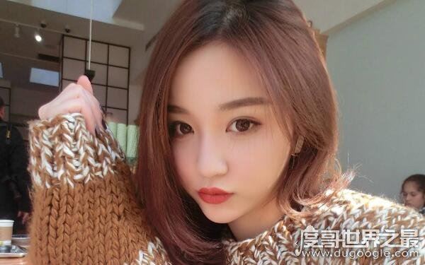 网红服装店的top级店主,雪梨和张大奕哪个厉害(难分高低)