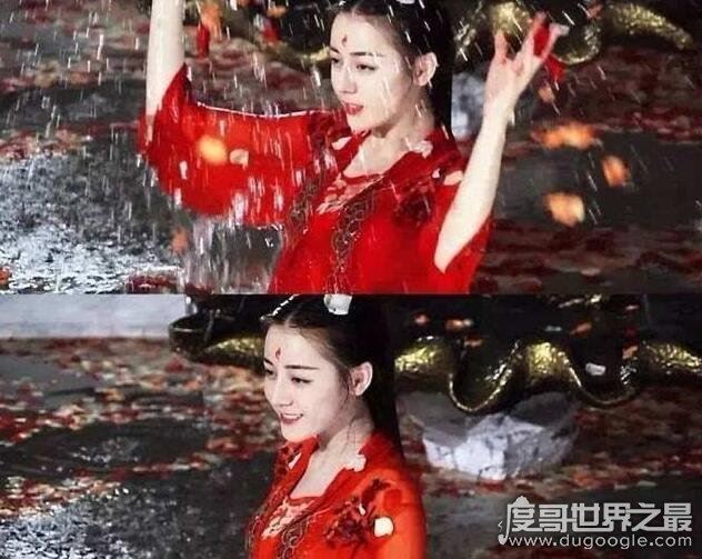 迪丽热巴洗澡图片，妩媚妖娆的她让你看了热血沸腾