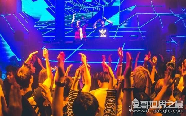 857857蹦迪歌曲叫什么?歌名为Bow Chi Bow(857为歌曲谐音)