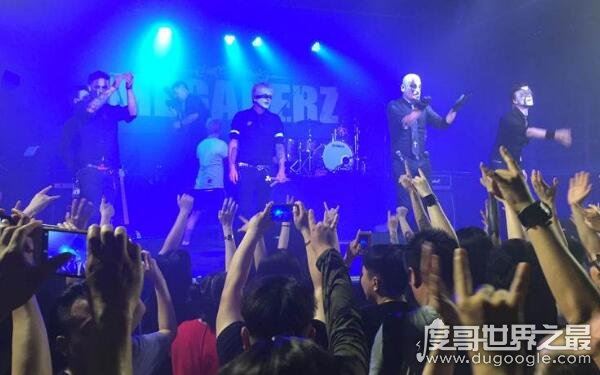 857857蹦迪歌曲叫什么？歌名为Bow Chi Bow（857为歌曲谐音）