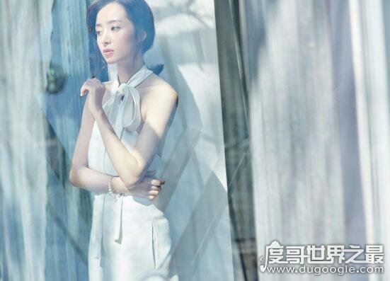 胡冰卿身高只有158cm，但是身高不够演技来凑(更何况还有颜)