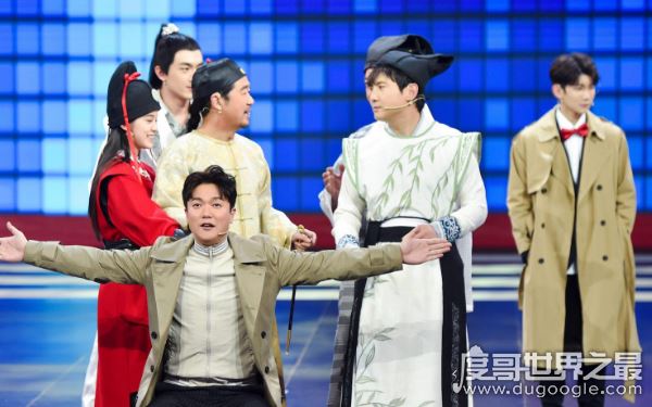 2012年春晚为什么奇怪,环节状况百出(十分反常)