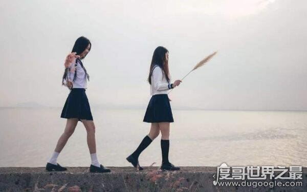 freunde标识什么意思,是新版QQ的一种字符(意为好友的意思)