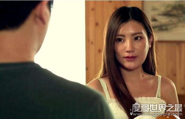 韩国高颜值r级电影，年轻的嫂子:难以忍受的味道 电影详解