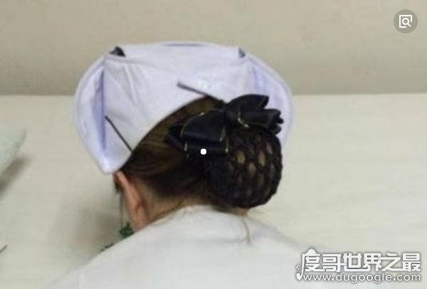 揭秘南宁护士门事件真相，漂亮女护士私照遭利用(不是同一人)