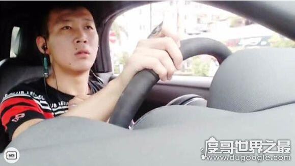 最火户外主播mc小白龙是人渣，险些让师傅赵本六退出YY