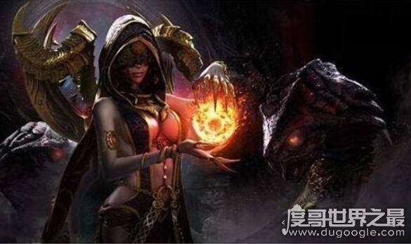 鬼吹灯精绝女王的最终的秘密真相，精绝女王并不是人而是妖