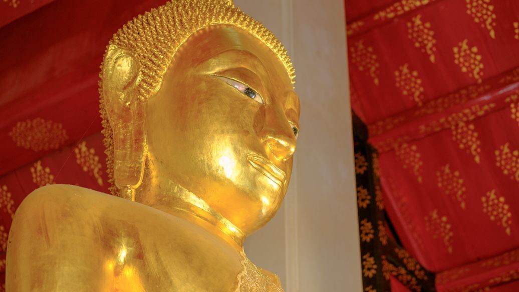 泰国佛牌不要碰，你拿到的很可能是阴牌（吸食寿命）