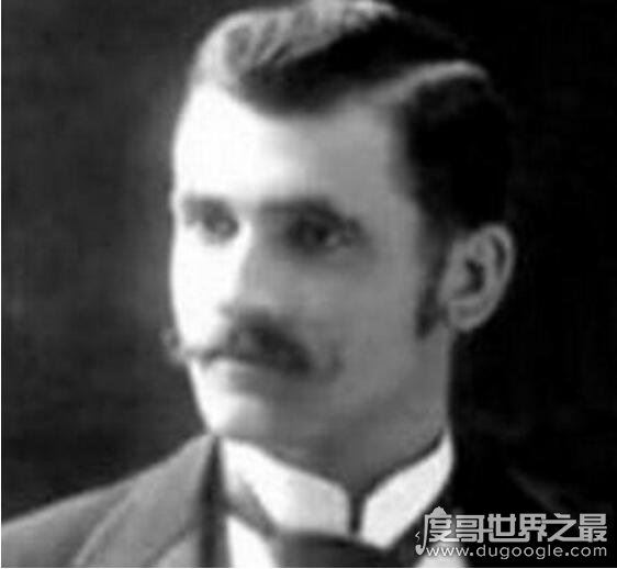 发明作业的人怎么死的，罗伯特纳维利斯已成全球学生公敌
