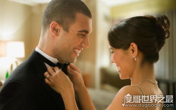 让男生突然把持不住的八个行为，能增进双方感情（女生必看）