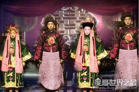 中国最恐怖的一张照片，一张冥婚照吓坏不少人(真相揭秘)