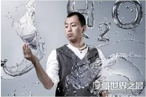 1998年高考状元王昱珩,最强大脑鬼才水哥王昱珩