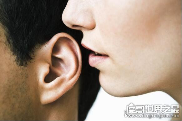 男生最抵抗不了的亲亲，女生亲这3个部位90%的男人受不了