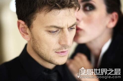 男生最抵抗不了的亲亲，女生亲这3个部位90%的男人受不了