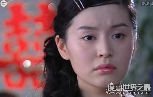 揭秘柏雪灵异事件真相，“小仙女”中邪自残吓坏剧组(太诡异)