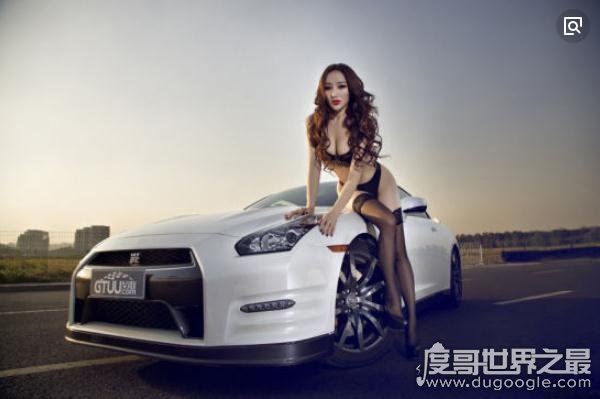 炫富女杨紫璐“干爹币”,一璐等于十万元(网友恶搞)