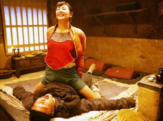 白鹿原中最污的一段，田小娥淫乱床戏原文描写