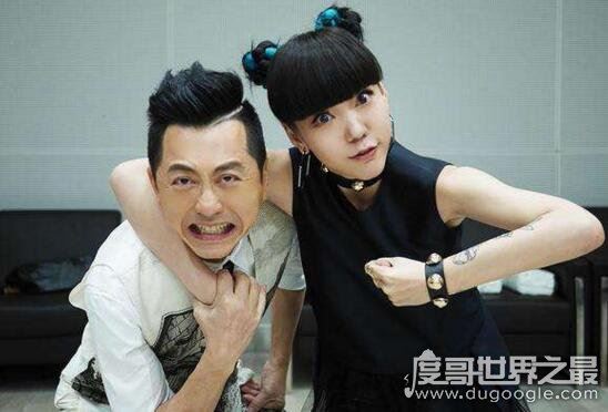 吴莫愁和哈林结婚照真相,庾澄庆老婆张嘉欣再婚
