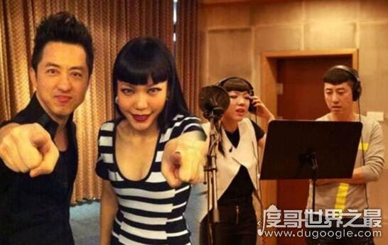 吴莫愁和哈林结婚照真相，庾澄庆老婆张嘉欣再婚