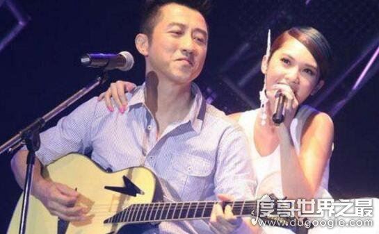 吴莫愁和哈林结婚照真相，庾澄庆老婆张嘉欣再婚