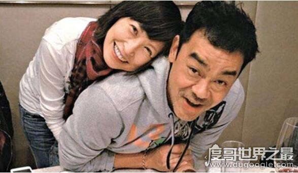 影帝刘青云儿子力爆棚，曾经自己被忽视如今依旧细心照料父母