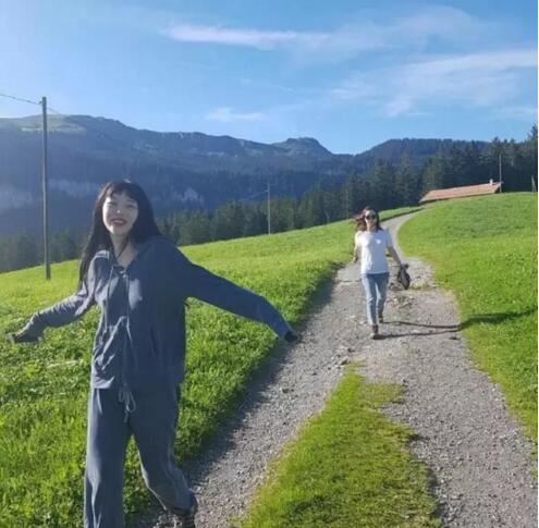 盘点娱乐圈十大激凸女明星，古力娜扎多次不穿内衣凸点走光