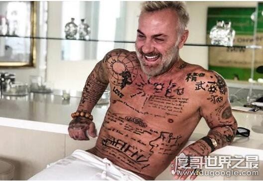 纹身老了后的恶心图片，皮肤松弛后巨丑(但并不影响时尚)