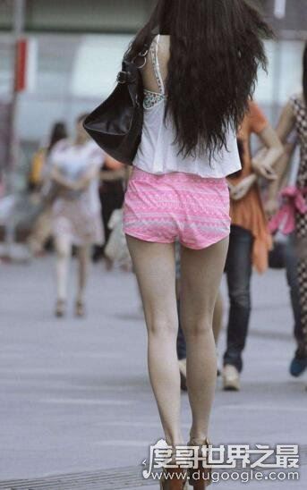街拍翘臀美女图片，中国第一美臀姜黎明(必有一款你最爱)