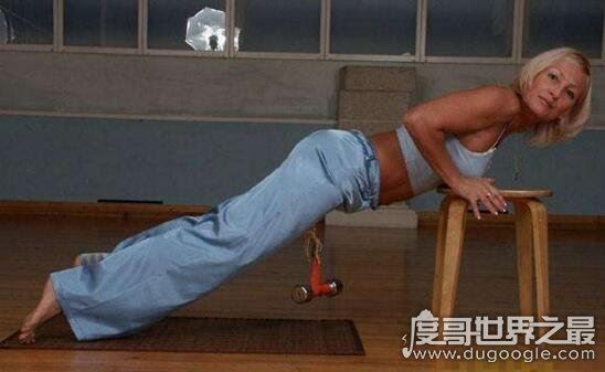 魏吉娜是什么意思，世界最强魏吉娜夹起30斤重物