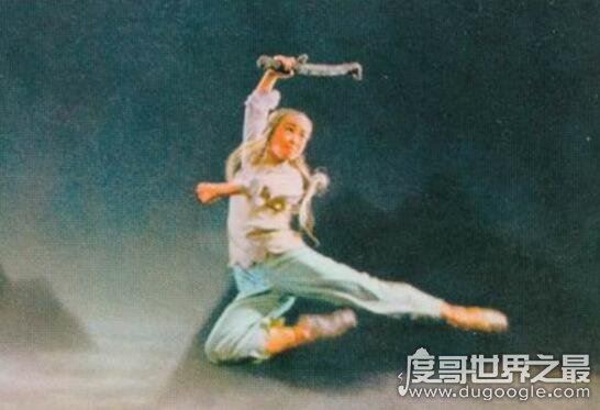 史上最经典白毛女扮演者，石钟琴年轻时照片惊艳