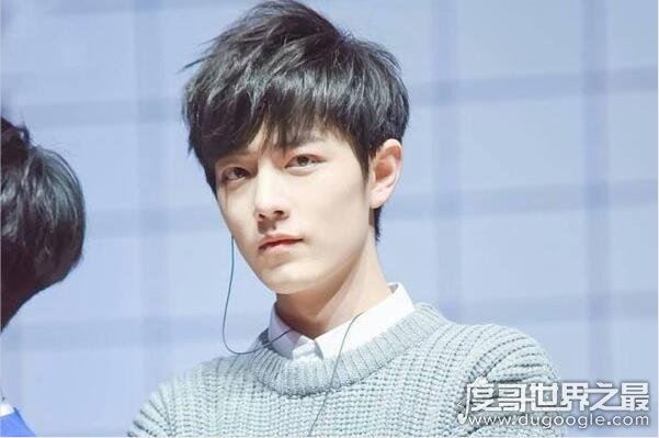 肖战dyf事件真相，刚出道时被队友粉大骂(只因游戏赢了对方)